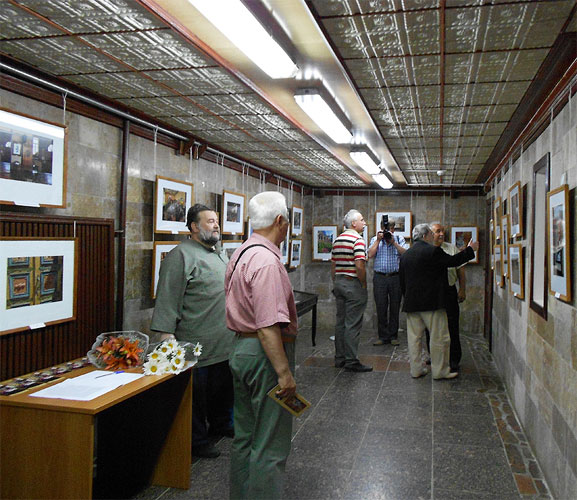 p292.jpg (97944 bytes)